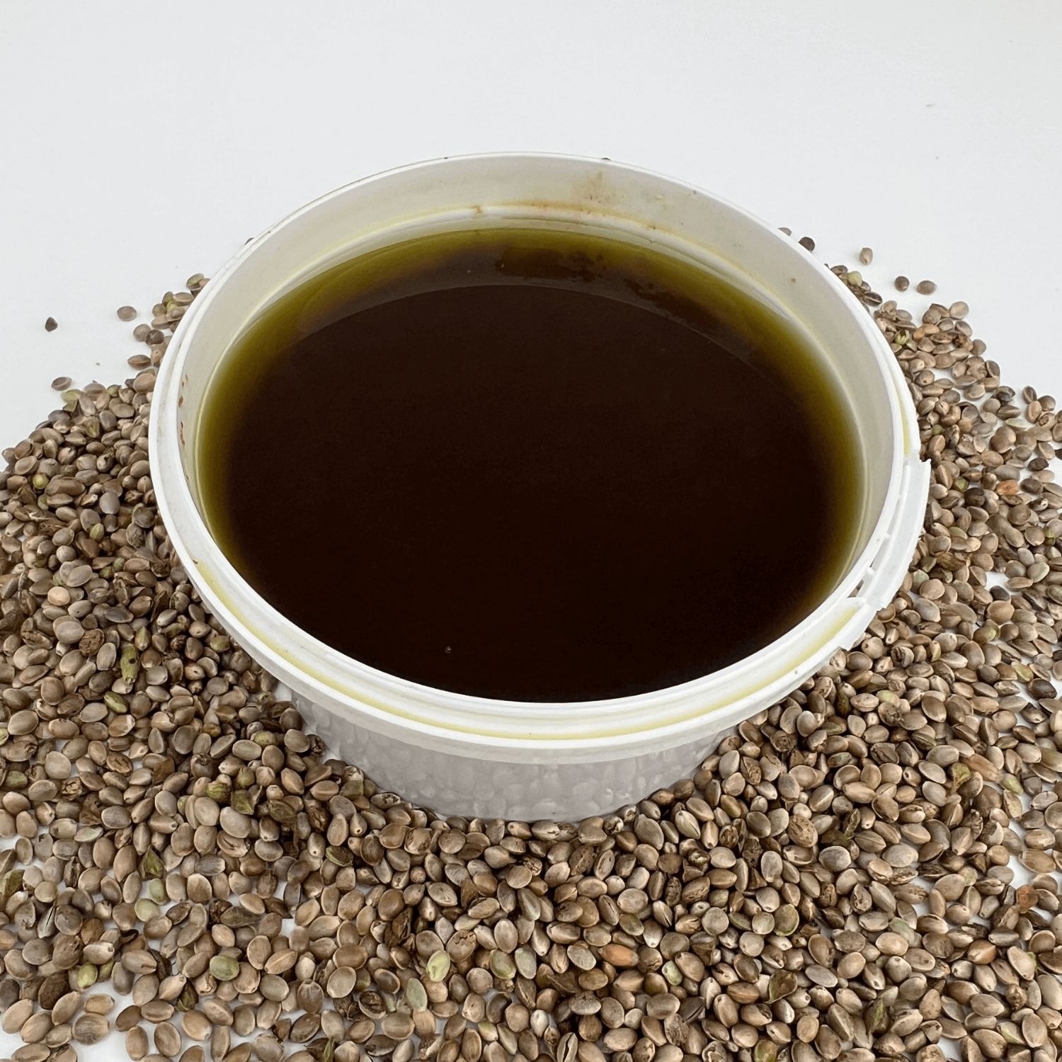 Pluoštinių kanapių sėklų sviestas-kremas